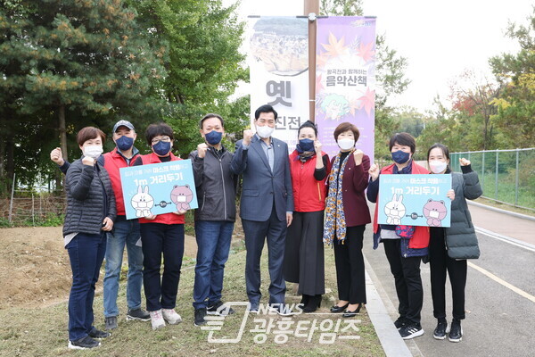 고천동 주민자치위원회,‘고천동 옛 모습 사진전’(사진제공=고천동 행정복지센터)