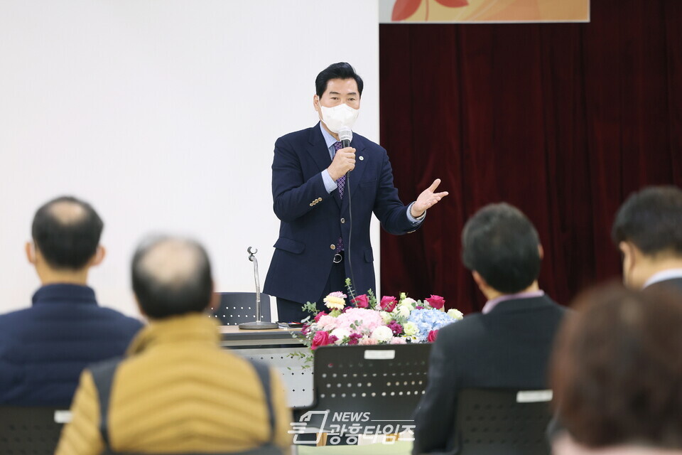 시민과의 대화 나서는 김상돈 의왕시장(제공=의왕시) 시민과의 대화 나서는 김상돈 의왕시장(제공=의왕시)