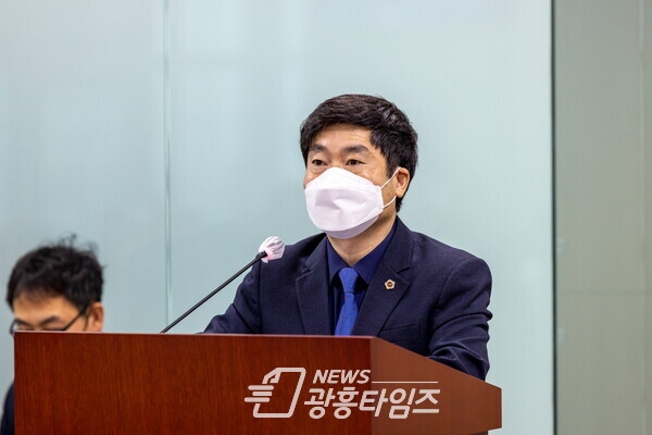 정대운 의원, 공공주택 특별법 개정 건의안 상임위 통과(제공=경기도의회)