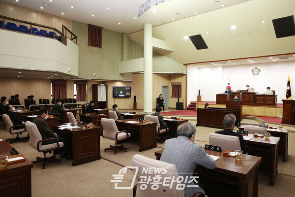4월 6일-군포시의회 제259회 임시회 제2차 본회의 모습(제공=군포시의회)