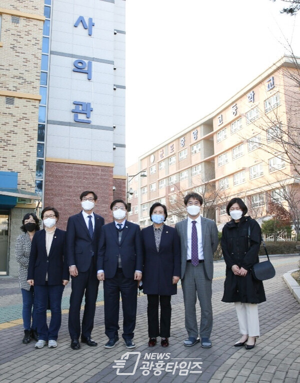 정윤경 위원장, 군포중앙고 기숙사 입소식 참석(제공=정윤경 의원실)