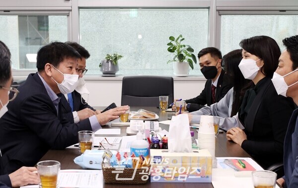 김판수 위원장, 경기도 불용소방차 지원 통해 국제 사회 역할 다해야(제공=경기도의회)
