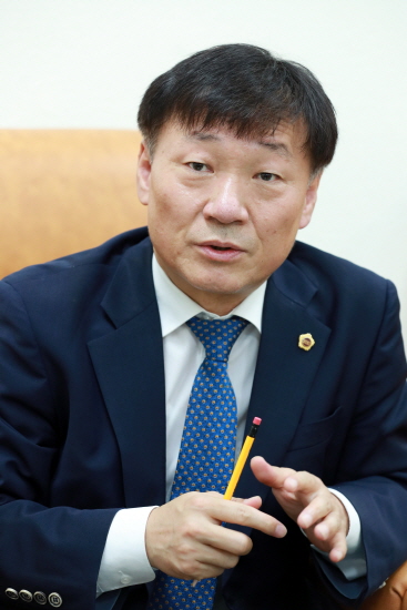 남종섭 도의원