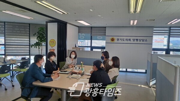 박명숙·이혜원 의원, 양평군 특별조정교부금신청 사업 편성 내용 보고 받아 (제공=경기도의회) 박명숙·이혜원 의원, 양평군 특별조정교부금신청 사업 편성 내용 보고 받아 (제공=경기도의회)