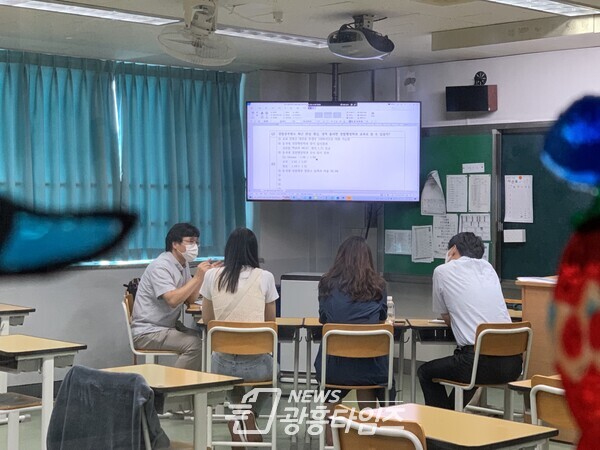 광명교육지원청, '따뜻한 동행 진로비전 함께 그려가기' 운영(제공=광명교육지원청) 광명교육지원청, '따뜻한 동행 진로비전 함께 그려가기' 운영(제공=광명교육지원청)