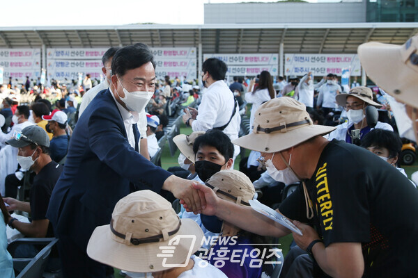  경기도 장애인 체육대회 김성제 의왕시장 현장격려 (사진제공=의왕시)