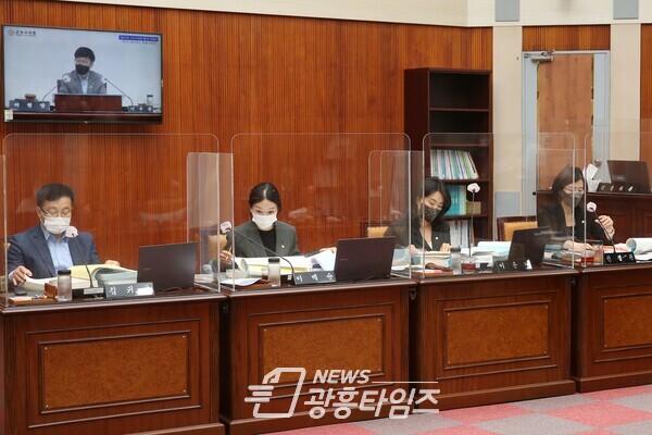 제262회 군포시의회 제1차 정례회, 예산결산특별위원회 운영 모습(사진제공=군포시의회) 제262회 군포시의회 제1차 정례회, 예산결산특별위원회 운영 모습(사진제공=군포시의회)