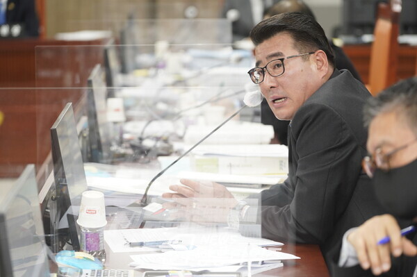유종상 의원, 경기도체육회, 공정한 체육회장 선거에 노력 촉구(사진제공=경기도의회) 유종상 의원, 경기도체육회, 공정한 체육회장 선거에 노력 촉구(사진제공=경기도의회)