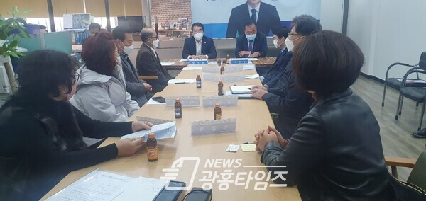 양기대 국회의원, 국세청과 함께 광명 구름산지구 현장간담회(사진제공=양기대 의원실) 양기대 국회의원, 국세청과 함께 광명 구름산지구 현장간담회(사진제공=양기대 의원실)