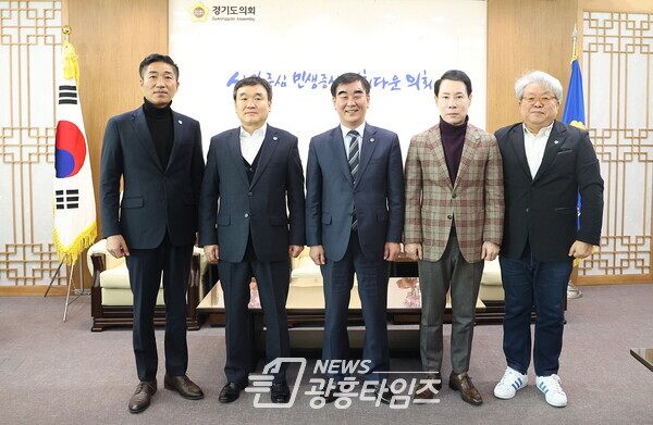 염종현 의장, 10일 '부천국제판타스틱영화제 후원회' 정담회 실시 (사진제공=경기도의회) 염종현 의장, 10일 '부천국제판타스틱영화제 후원회' 정담회 실시 (사진제공=경기도의회)