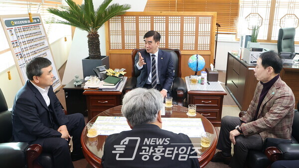 염종현 의장, 10일 '부천국제판타스틱영화제 후원회' 정담회 실시 (사진제공=경기도의회) 염종현 의장, 10일 '부천국제판타스틱영화제 후원회' 정담회 실시 (사진제공=경기도의회)