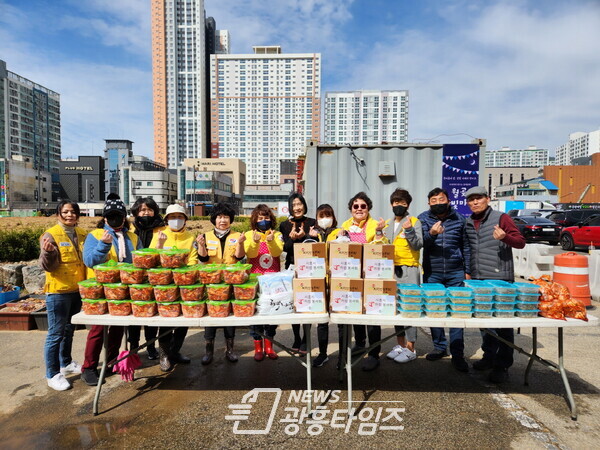  월곶동 적십자봉사회 반찬나눔 봉사실천(사진제공=월곶동 행정복지센터)