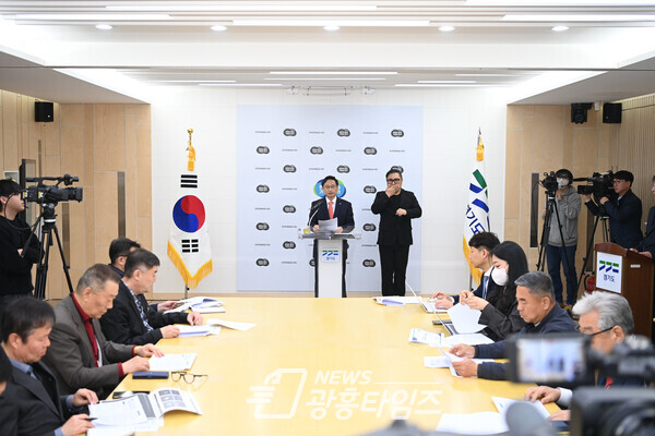 오후석 행정2부지사, 경기북부특별자치도 설치를 위한 정책 기자회견 열어(사진제공=경기도) 오후석 행정2부지사, 경기북부특별자치도 설치를 위한 정책 기자회견 열어(사진제공=경기도)