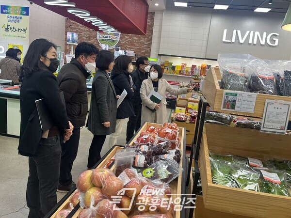 공약이행평가단 현장방문(사진제공=시흥시) 공약이행평가단 현장방문(사진제공=시흥시)