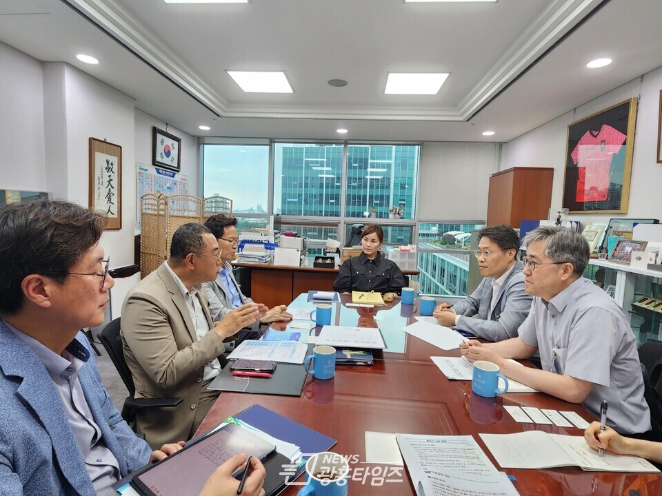 임오경 국회의원–코레일–광명시, 구일역 광명방면 출입구 신설논의 본격 추진(사진제공=임오경 의원실)