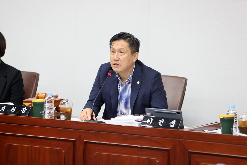 이건섭 예산결산특별위원장(사진제공=시흥시의회) 이건섭 예산결산특별위원장(사진제공=시흥시의회)