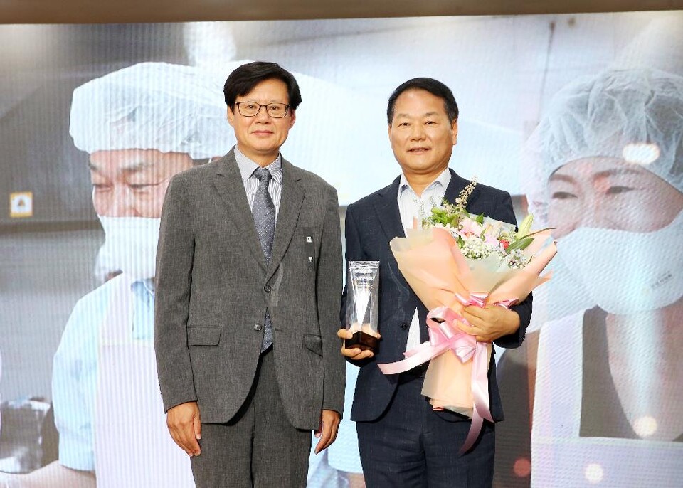 안성환 의장, 2023 자치분권대상 수상 안성환 의장, 2023 자치분권대상 수상
