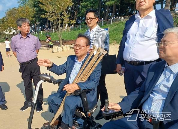 경기도의회 박재용 의원, 장애인도 이용가능한 '경기도 무장애 해수욕장' 만들겠다