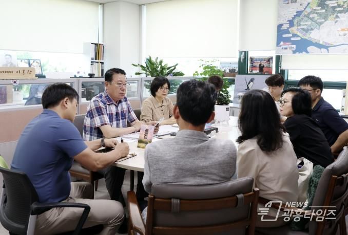 시흥시의회 이봉관 의원, 아쿠아펫랜드 입주기업 애로사항 청취 및 상권 활성화 방안 논의