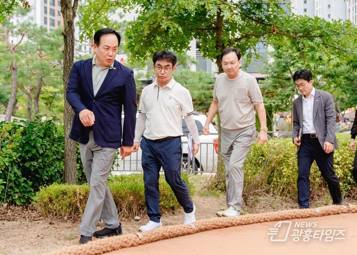 오산시, 부산동 물놀이장·맨발황톳길 개장식 개최