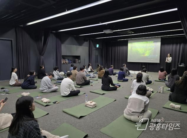 시흥시정신건강복지센터, 현장 실무자 대상 힐링 프로그램ㆍ워크숍 진행