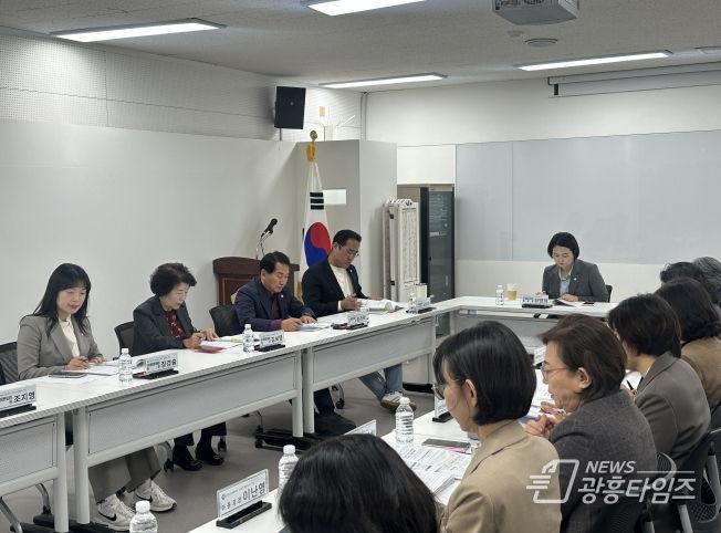 안양시의회 보사환경위원회 집행기관 현안사항 간담회