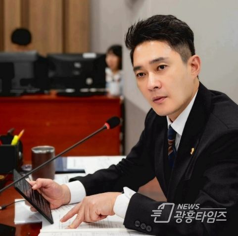 전석훈 경기도의회 의원(더불어민주당, 성남3)